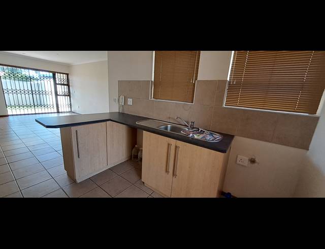 2 BEDROOM TOWNHOUSE RENTED IN COTSWOLD